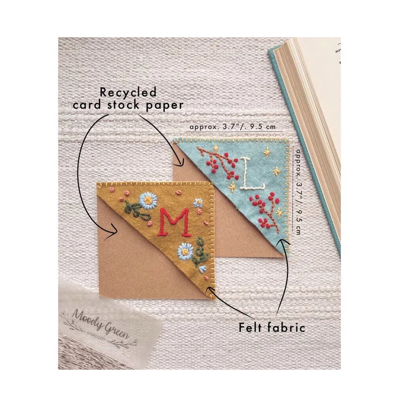 🎄Personalized hand embroidered corner bookmark